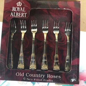 Old Country Rose Seafood Forks
